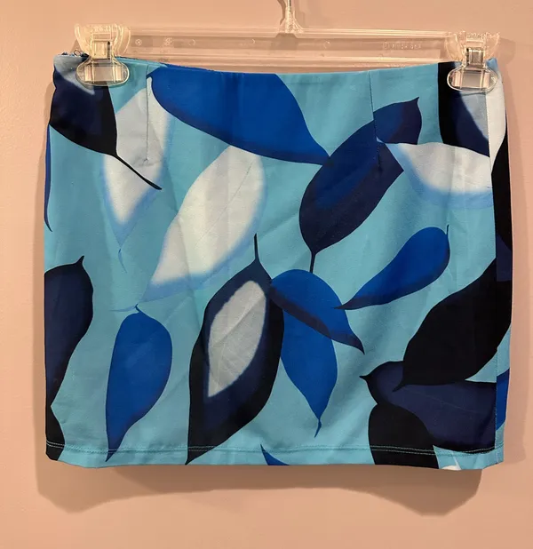 White Fox Alone With You Mini Skirt Blue Leaf Print - Image 4
