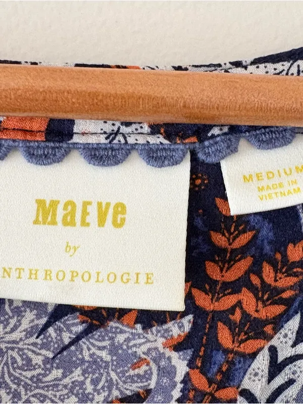 Anthropologie Maeve Cathy Pleated Blouse Boho Peasant Botanical Floral V-neck M - Image 7