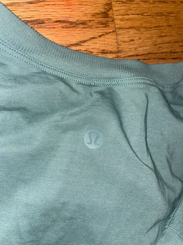 ⚠️SOLD⚠️Long Sleeve Top Size 12 - Image 2
