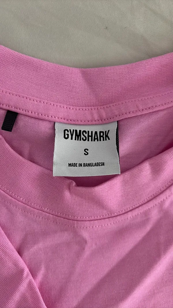 Gymshark collegiate graphic tshirt - Image 2