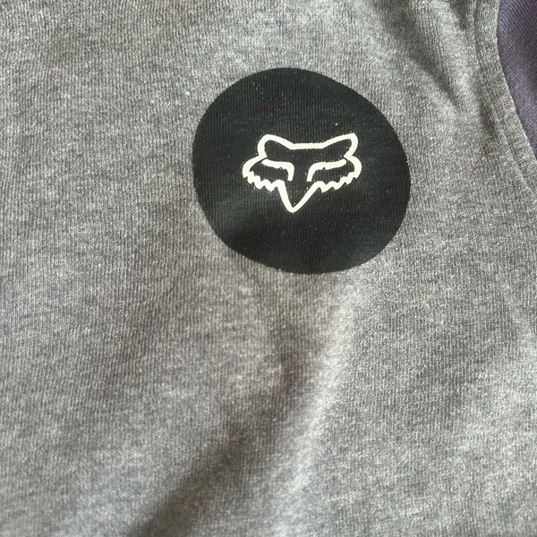 Fox Gray and Red Color-Blocked Hoodie - Image 2