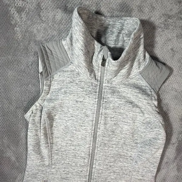 Athleta Stronger Spacedye Heathered Light Gray Sleeveless Full Zip Vest Small - Image 3