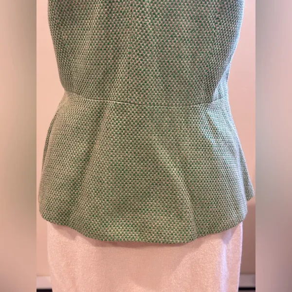 Banana Republic NWT Green Cream Tiny Checkered Sleeveless Peplum Tank.Sz 10. - Image 5