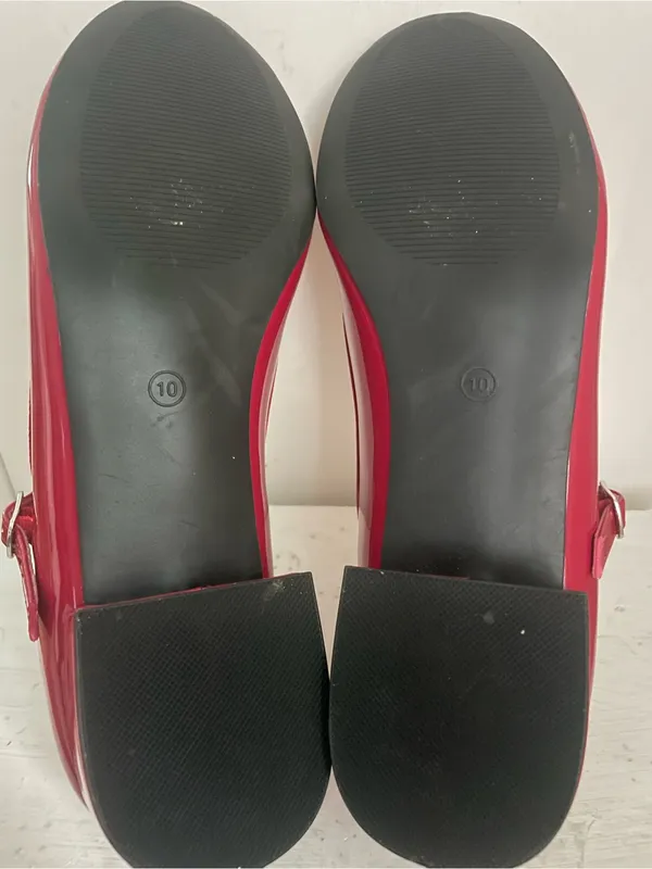 Madden Girl Red Patent Mary Jane Low Heel Pumps - Image 4