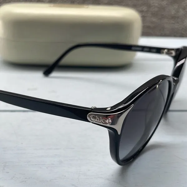 Chloe Sunglasses‎ Womens Black Frames Dark Lenses Comes Tortoise Style W COA - Image 4