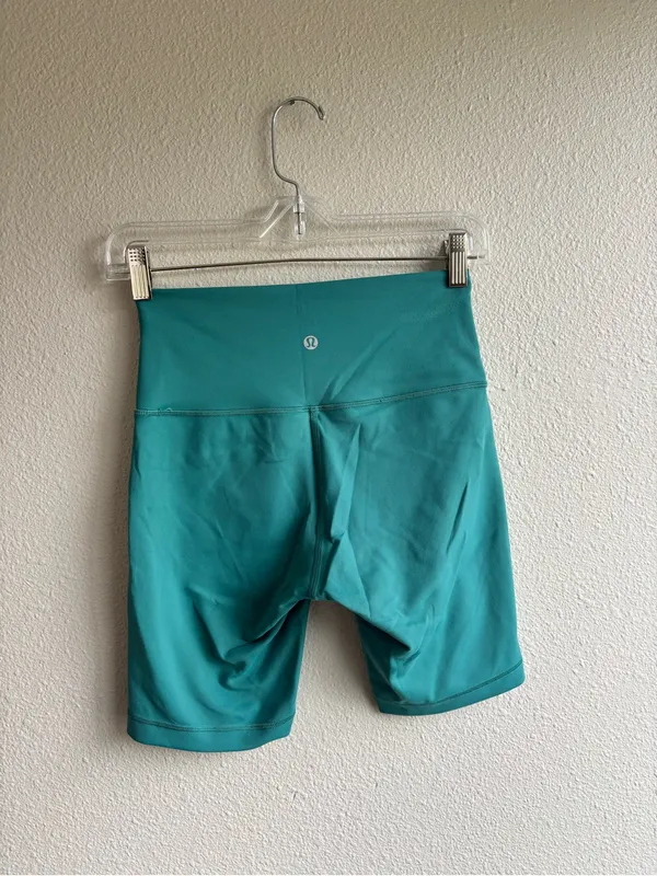 Lululemon Bike Shorts 6 - Image 4