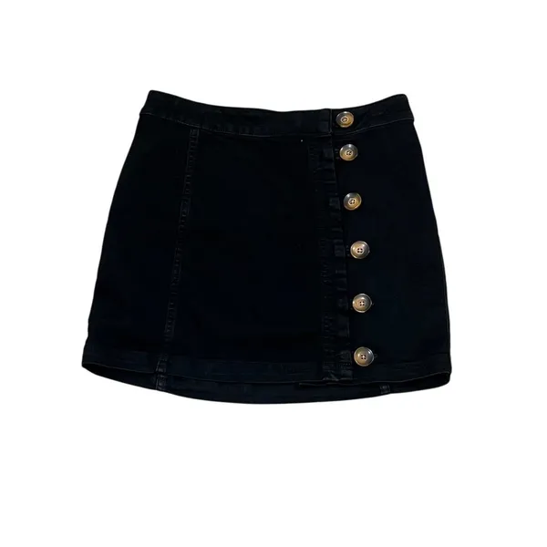 Free People Women's Black Button-Up Mini Skirt Size 6 Casual Party - Image 5