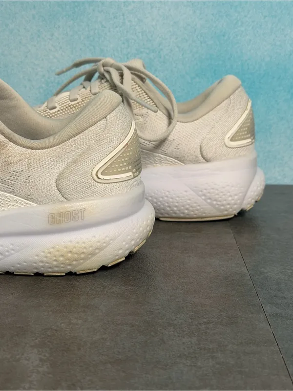 Brooks Ghost 16 Women's White/Pale Gray Running Shoes 1204071B151 Size 7.5B - Image 11
