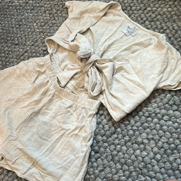 Princess Polly Linen Blend Cream Textured Tie Front Romper Size 4 - Image 6