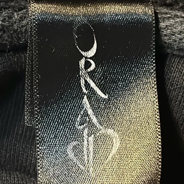 Large Heart Hoodie Black with Zipper and front pockets - Image 9