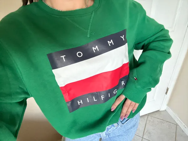 Tommy Hilfiger Green Logo Crewneck - Image 3