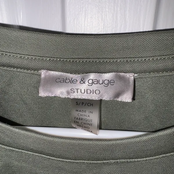 Cable & Gauge Green tee shirt - Image 2