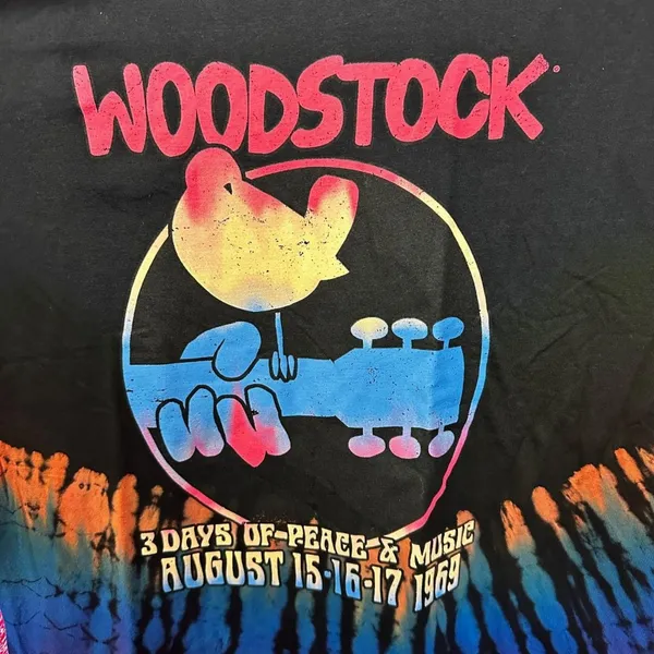 Woodstock 3 days of Peac and Music Festival Tshirt size Medium - Image 2