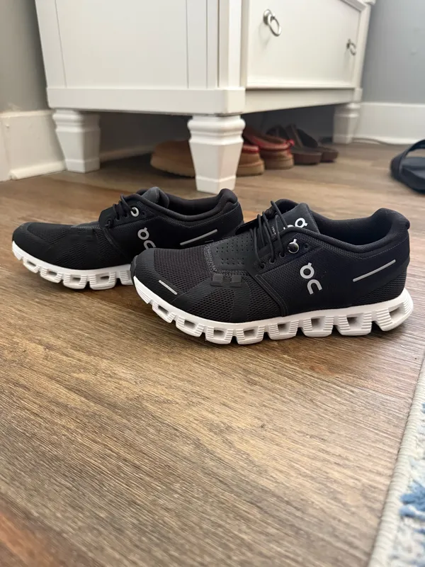 On Cloud Running - Image 2