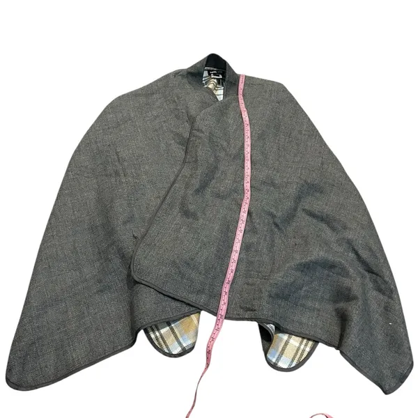 LANDS’ END gray cape - Image 2