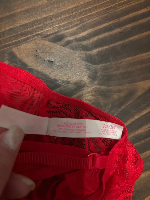 Victoria’s Secret pink red medium lace bralette new - Image 4