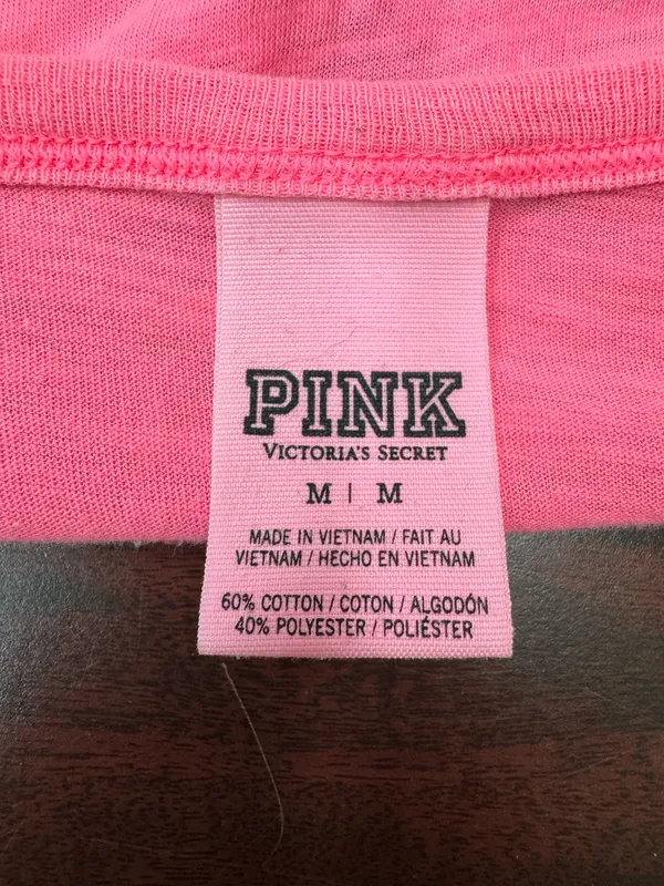 PINK Victoria’s Secret V-Neck Short Sleeve Pink Tee Size Medium - Image 4
