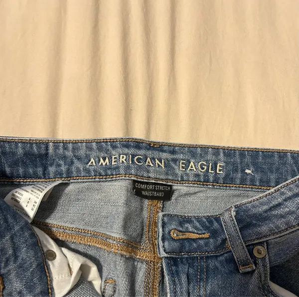 American Eagle Jeans - Image 4