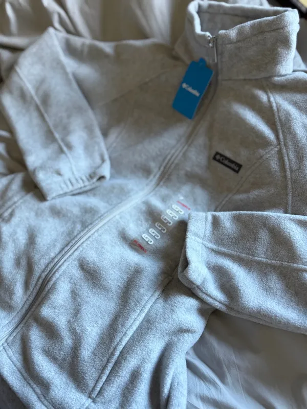 Light Grey Columbia Jacket Women’s Fleece Full-Zip - Image 3