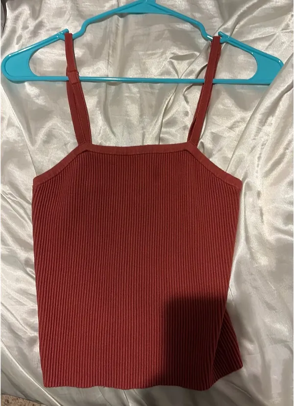 Old Navy Red Sweater Top Knit - Image 3
