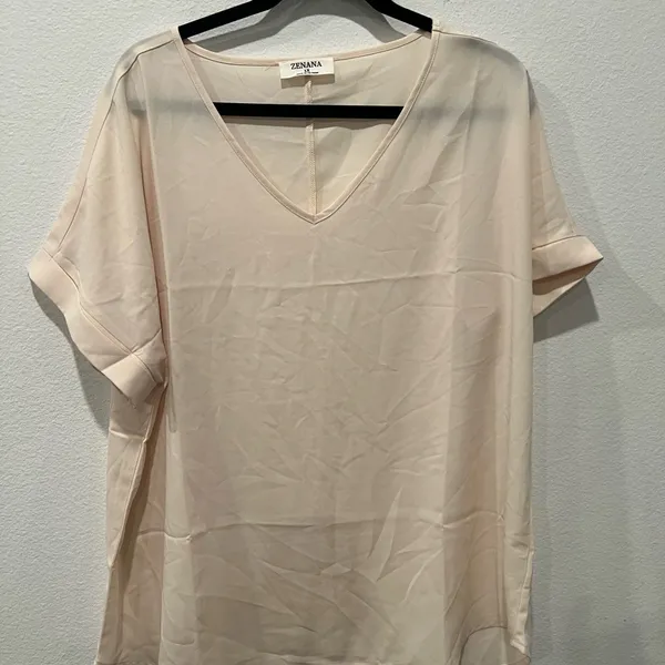 Zenana Outfitters Women's Cream V-Neck Top Size XL by Zenana - Image 2