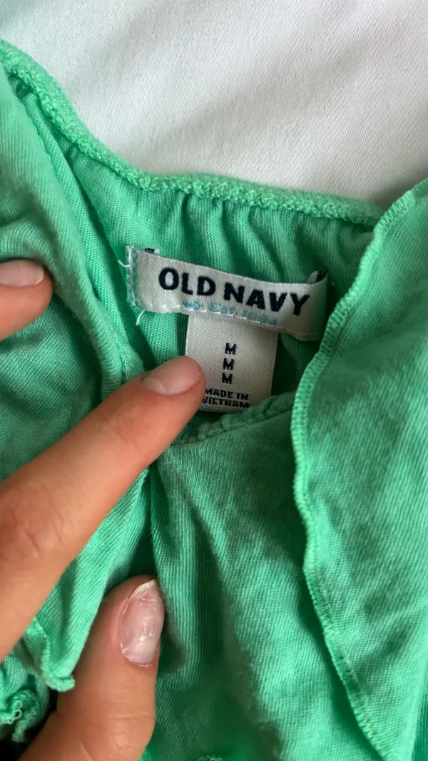 vintage y2k gap tank top - Image 2