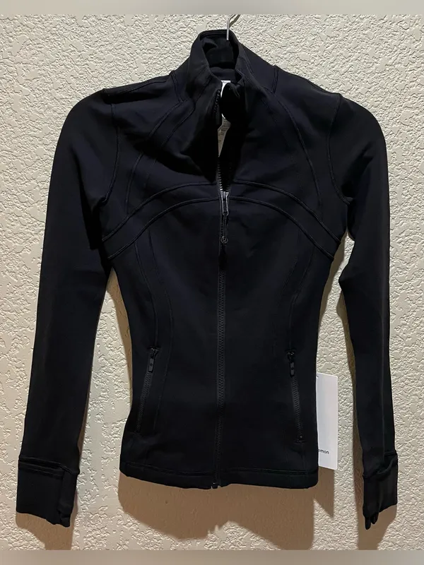 Lululemon NWT Define Jacket Luon Size 0 Black Full zip up - Image 7