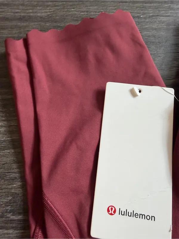 Lululemon Women’s High-Rise Rose Pink Leggings - Image 4