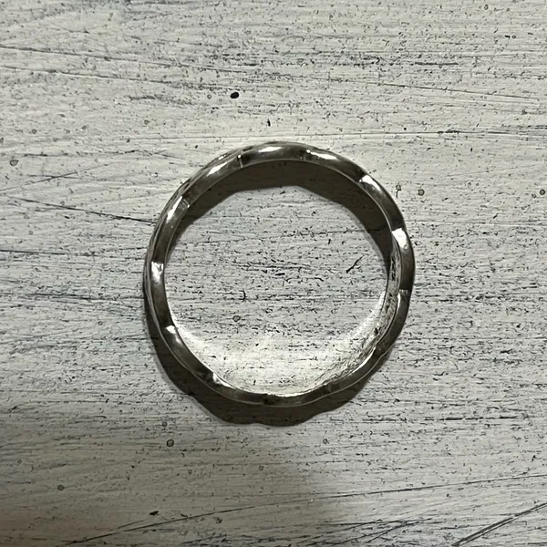 Avon Filigree style sterling silver ring. Size 7 - Image 2