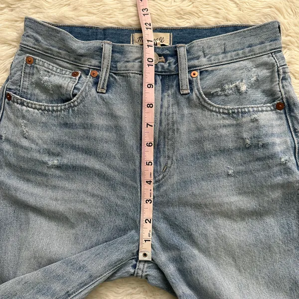 Madewell Jeans The Perfect Vintage in Calabria Wash: Ripped Edition 26 - Image 12