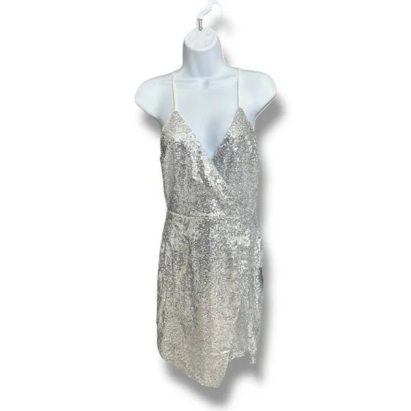 New Lulu's Hilaria Silver Sequin Bodycon Mini Halter Dress Faux Wrap Hem Small - Image 2
