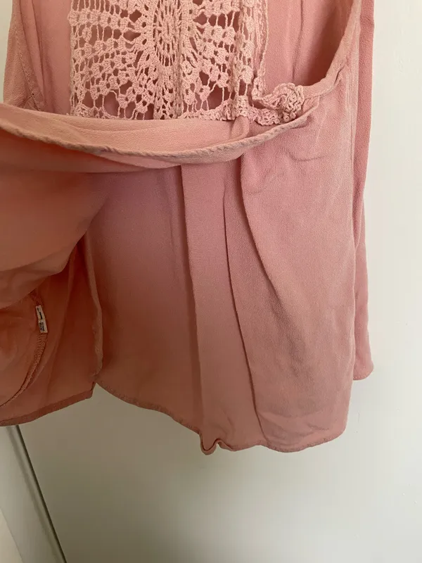 Forever 21 Lace Tank Top - Image 3