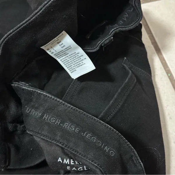 American Eagle Women Black Curvy High Rise Jegging Jeans Dream Stretch size 2 S. - Image 9