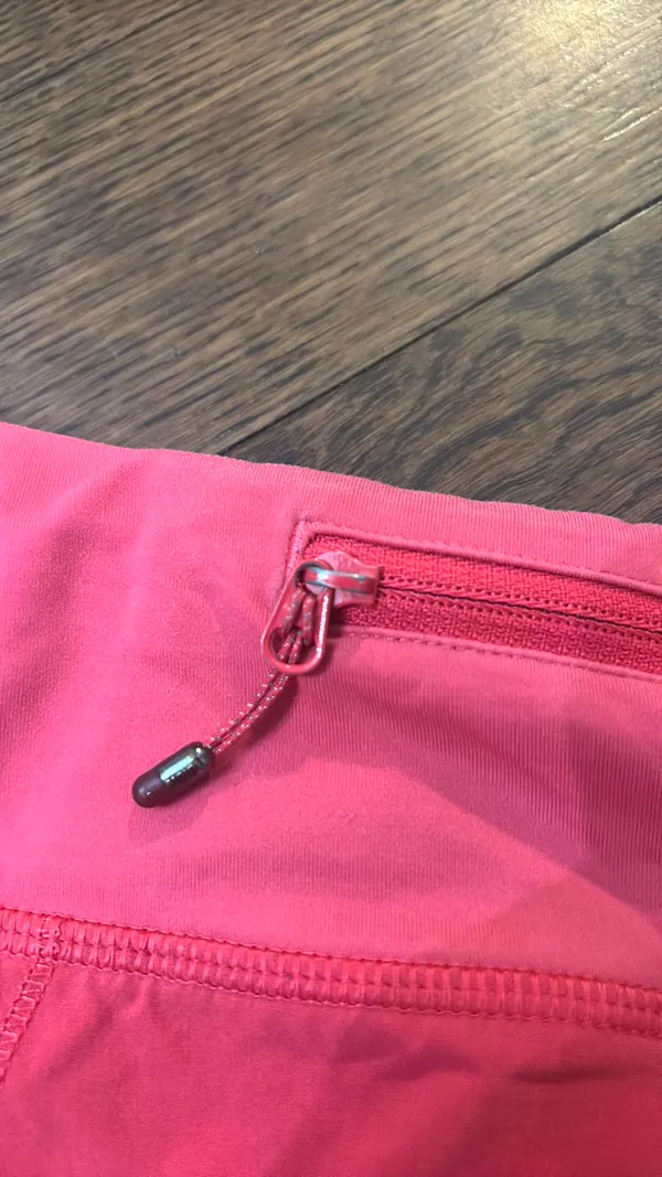 Lululemon Shorts Speed Up 2.5" - Image 6