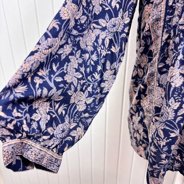 LUCKY BRAND Top Blue Pink Floral Pin-tucked Front Boho 3/4 sleeve shirt size‎ M - Image 7
