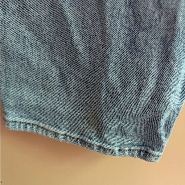 American Eagle Outfitters Light Blue Distressed Boyfriend Jeans - Image 10