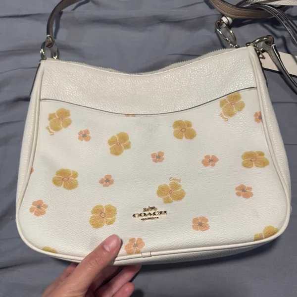 Coach White Floral Crossbody Bag - Image 2