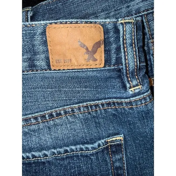 American Eagle High Rise Dark Wash Distressed Jorts Size 2 100% cotton #769 - Image 3