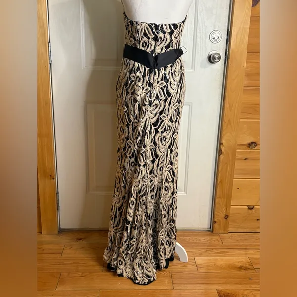 Betsy & Adam Sequin Lace Strapless Evening Gown With Sash size 6 NWT USA - Image 4