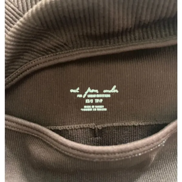 Urban Outfitters Brown Ribbed Top - Image 3