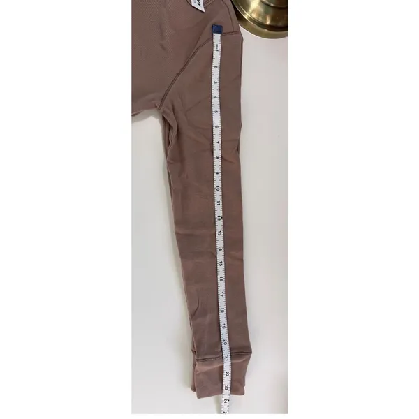 Old‎ Navy Cozy Snug Ribbed Henley Top Driftwood Brown Neutral Basics M NWT - Image 9