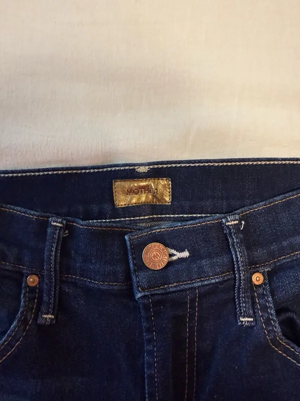 MOTHER The Insider Denim Crop Step Fray - Image 2