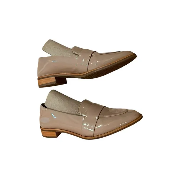AEROSOLES Glossy Beige Loafers - Image 3