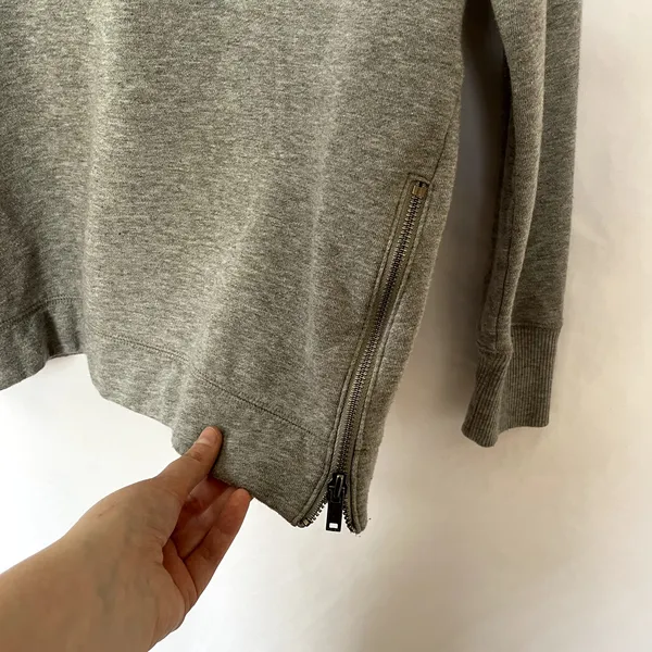 Banana Republic oversized gray crewneck sweater‎ hello fleece pullover women's M - Image 4