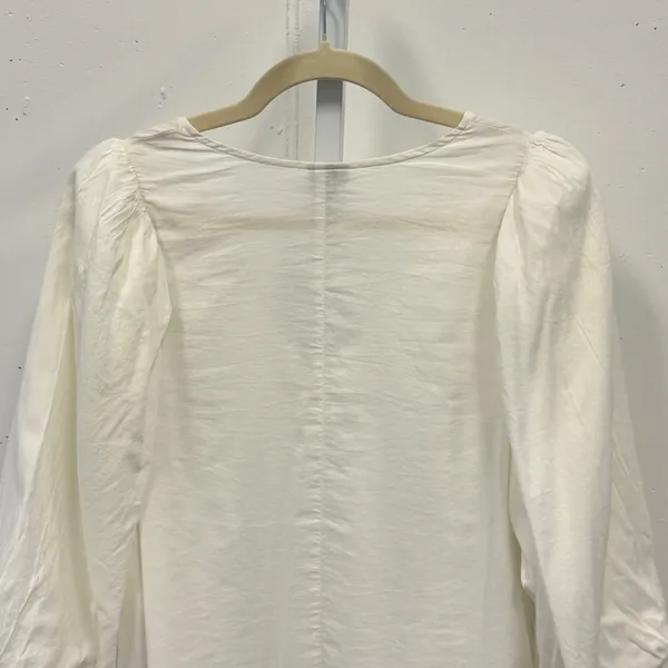 A New Day White V-Neck Puff Sleeve Blouse Medium Cotton Rayon Top Boho Casual - Image 5