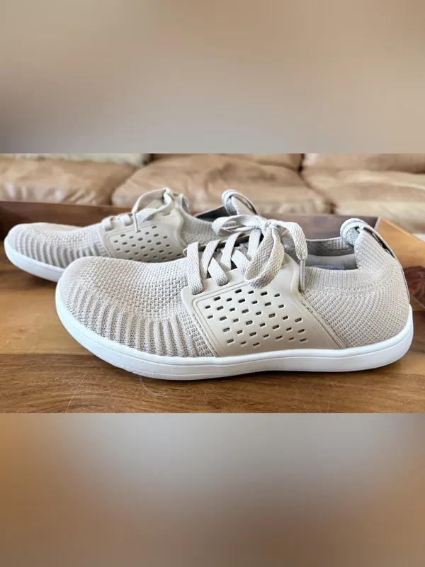 WHITIN Barefoot Sneakers Size 8 - Image 3