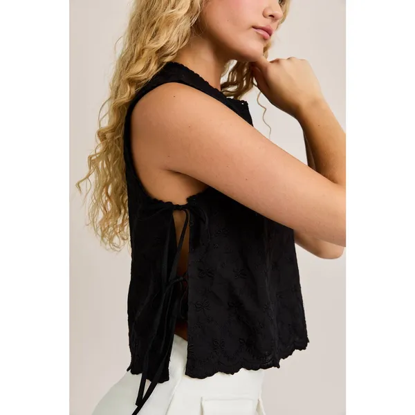 Le Lis Black Bow Top - Image 3