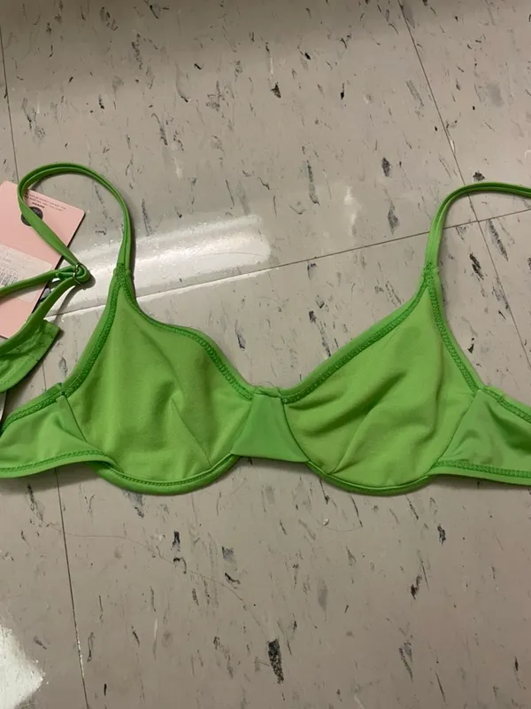 Pretty Little Thing Bikini Top - Image 3