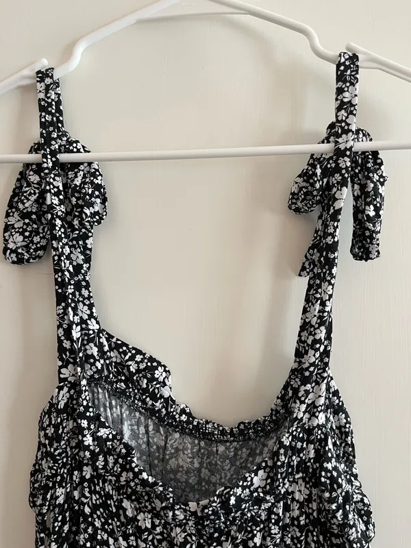 Francesca’s floral jumpsuit  - Image 3