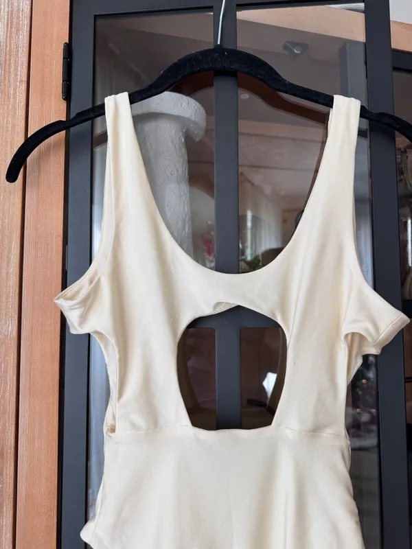 Oh polly bodysuit vneck cutouts seamless scoop open back ivory satin sexy top - Image 5